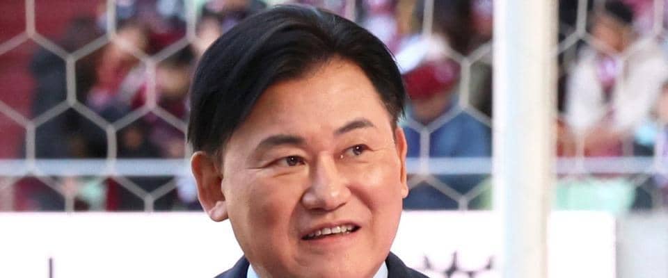 Ｊ１神戸　三木谷会長「もう少しバージョンアップが必要なのかな」　試合後のセレモニーであいさつ　応援への感謝とクラブ創設３０年での３連覇逃し謝罪も