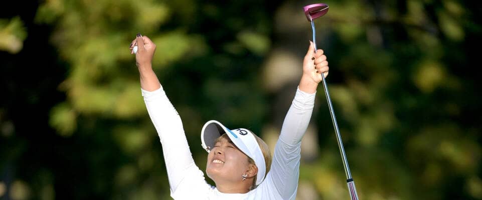 鈴木愛「ポケモンのゲームをいっぱいやりたい」「３５歳までに３０勝が目標」　優勝会見・一問一答