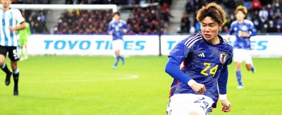 ｢悔しかったですね、普通に｣日本代表のラストピース福田師王が語る代表戦、｢いい刺激になる｣同世代の活躍と今季の目標｢ゴールという結果で示す！｣