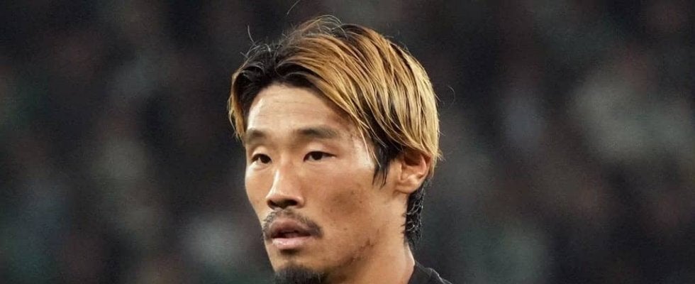 ｢なにこれ!?すご｣｢うますぎるて｣守田英正の神業“ダブルタッチ股抜き”での芸術的アシストに脱帽！ スポルティングでの先発フル出場に｢早く代表でのプレーが見たい｣