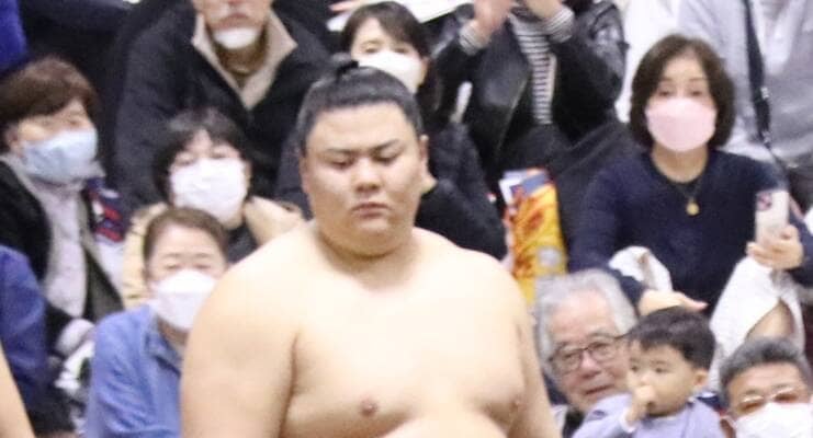 幕内・義ノ富士が横綱・豊昇龍に指名されるも２戦２敗　日大後輩の１年アマ横綱誕生に「メッセージを送った」