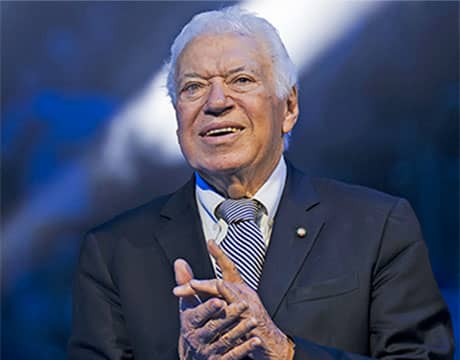 伊テニス界のレジェンド死去