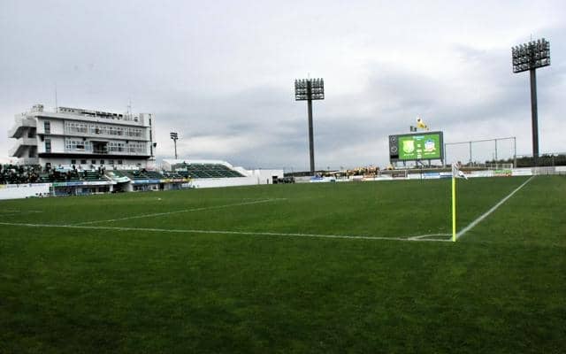 J2昇格のヴァンラーレ八戸、次はスタジアム問題　巨費の負担は？