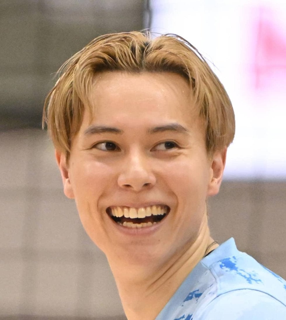 バレー】高橋藍「久しぶりの…」水色ハチマキでコートに立ち、ファンは