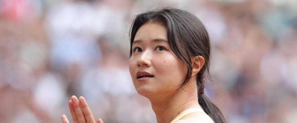 「いったい何頭身？」　冬のオンオフコーデ投稿の美女ハードラーにＳＮＳ反響　「スタイル良いので着こなしがとてもお上手です」