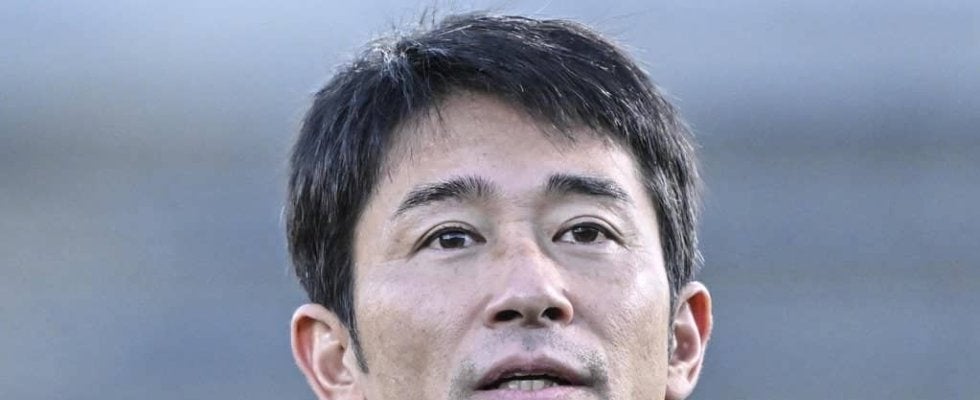 元日本代表が投稿｢最高の時間でした｣15年前の名古屋のリーグ優勝メンバーが焼肉店に集結＆再会4ショット公開！｢懐かしい面々｣｢いまだに仲良しで尊い｣