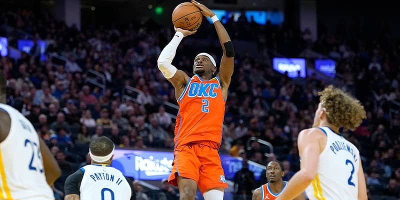 ウォリアーズを下したサンダーがNBA史上4チーム目の快挙…開幕22戦で21勝1敗