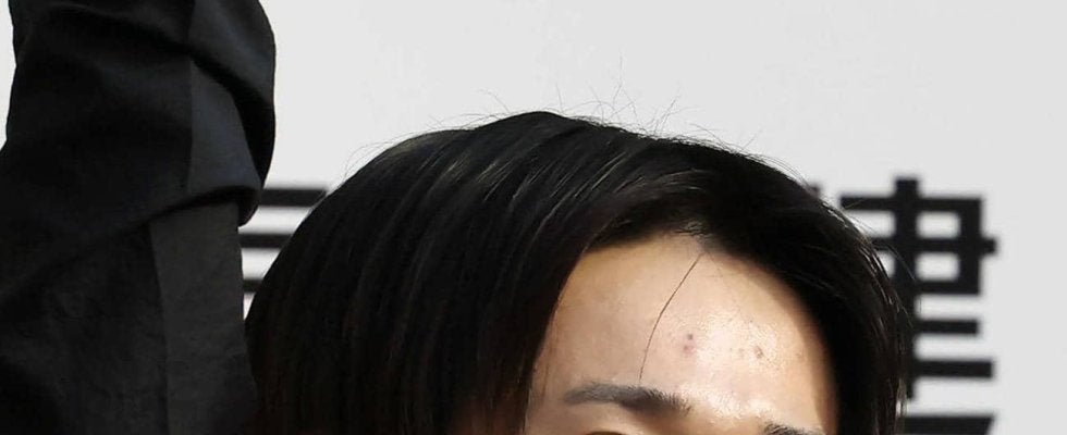 【体操】萱和磨がモルディブで「３年越しのハネムーン」小中学生で同級生の妻との２ショットも