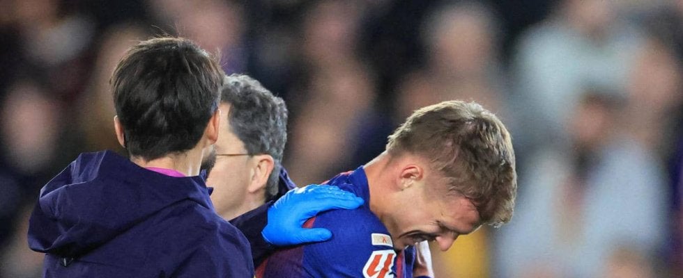 バルサMFダニ・オルモがアトレチコ戦で左肩脱臼　全治１カ月で年内復帰絶望的に