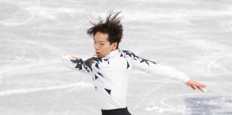 フィギュアスケート　鍵山優真がＳＰへ新衣装で最終調整　ＧＰファイナル開幕