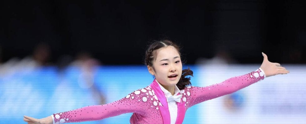 島田麻央　３Ａなくとも７３・４５点、４連覇へ好発進　母から金言「守って跳ぶのは麻央じゃない」