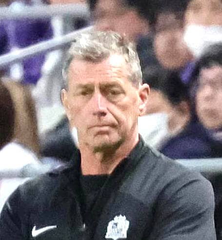 神戸 次期監督に広島退任のスキッベか