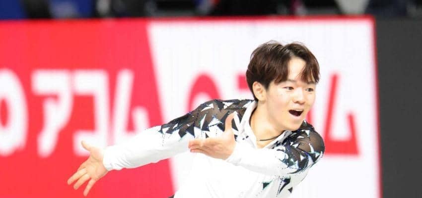 鍵山優真　衝撃の自己ベスト１０８・７７点でＳＰ首位発進　絶対王者マリニンに１４．７２点差「自分が一番かっこいい」