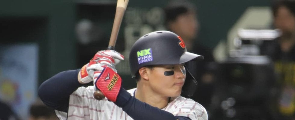 止まらぬ阪神の暖冬更改！今季7800万円の森下翔太の年俸はどこまで上がるのか!?