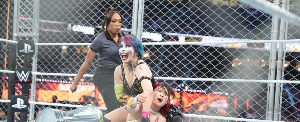 人気日本人女子レスラー、“男前”な運転ショットが話題…素顔に近いメイクで撮影の一枚が「髪型可愛い」「最高にクール」