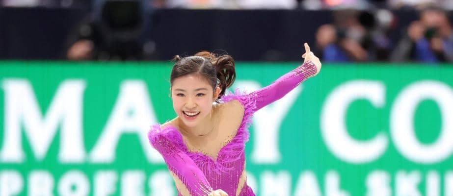 千葉百音が圧巻ＳＰ首位発進「ふわふわしていたけどよく滑り切れた」完璧演技で自己ベスト７７・２７点　坂本はまさかの出遅れ５位　中井３位、渡辺が４位