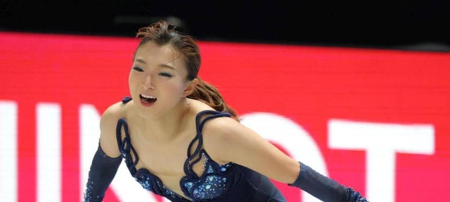 坂本花織はまさかのＳＰ５位発進　演技後は呆然、そして涙「自分に負けてしまった」現役最後のＧＰファイナルで痛恨ジャンプミス　ルッツが２回転で無効０点に「どうもファイナルは・・・」