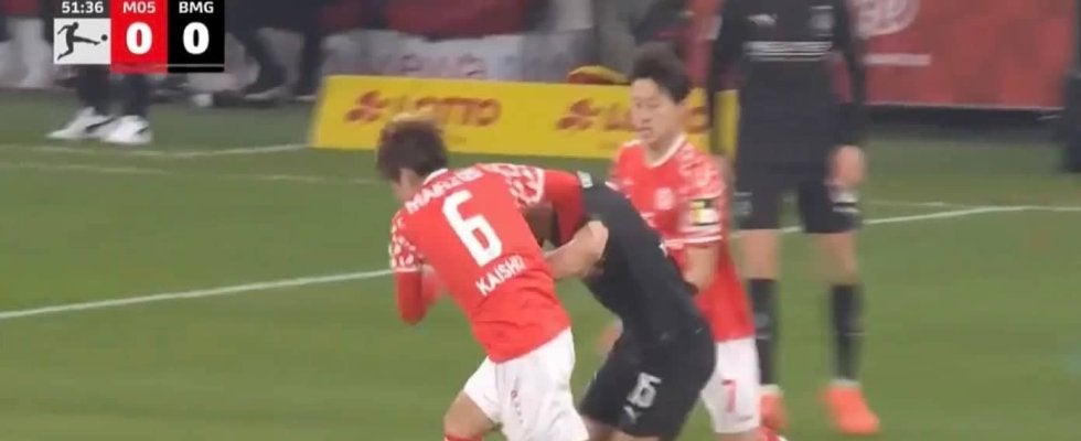 なんで…！？ 鉄人・佐野海舟が「強すぎ」“強靭フィジカル”でボール奪取→一撃必殺スルーパス「マジで倒れない」「マジでW杯に必要」