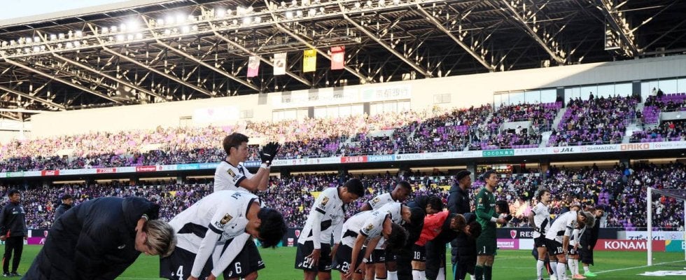 【神戸】京都に敗れ５位で終戦…今季で退任の吉田監督「１年通してスッキリした試合少なかった」