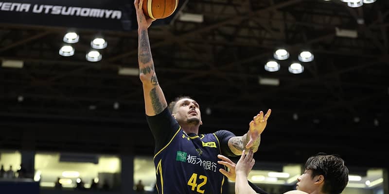 宇都宮が秋田との接戦を制して東地区首位に…フォトゥ19得点、復帰の小川敦也も攻守に躍動