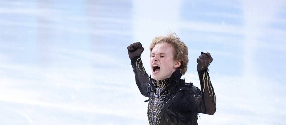 マリニン　「４回転の神」が魅せた　世界初の４回転６種類を完遂　フリー歴代最高を約１０点更新する２３８・２４点