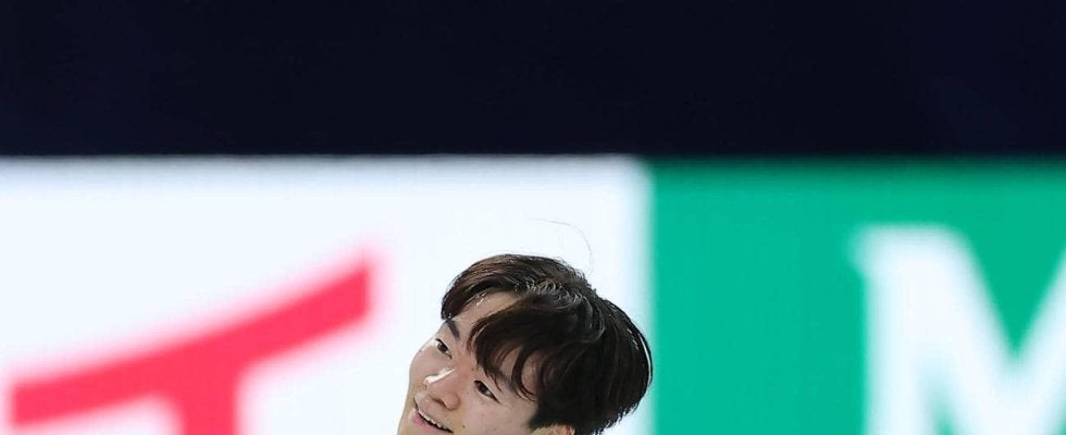 【フィギュア】悔しい銀も…鍵山優真「得られた物はすごく大きい」今季初の合計300点超え