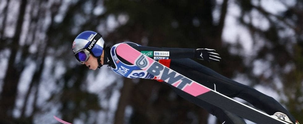 金メダリストの小林陵侑は３位　４戦ぶりの表彰台　来年２月のミラノ・コルティナ五輪まであと２か月に迫り勢いつける