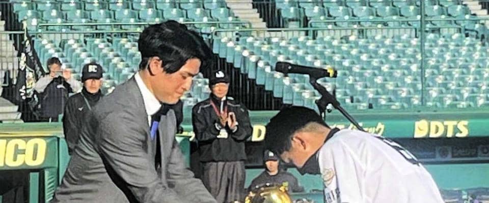 阪神・高寺　初ハワイＶ旅行には野球道具持参へ「振れたら砂の上で振りたい」