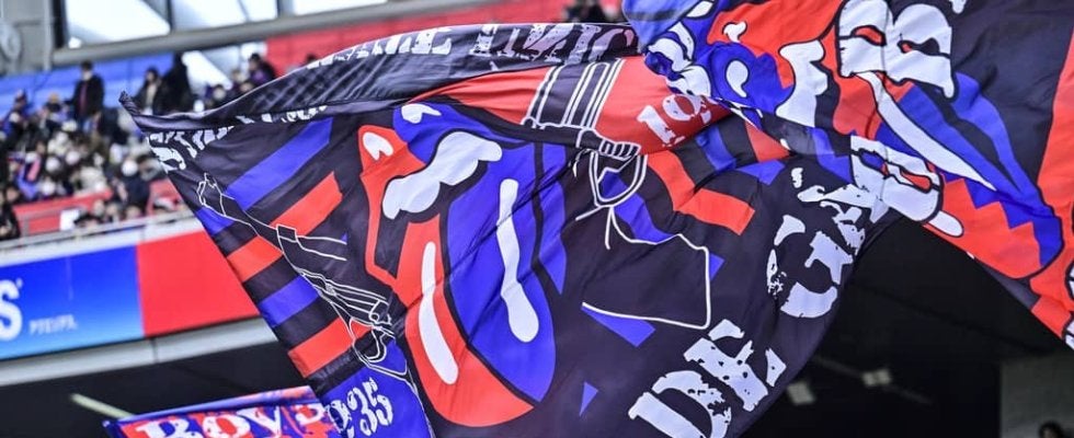 ｢だいぶ攻めたね〜｣FC東京が“炎”＆“稲妻”モチーフの百年構想リーグ特別ユニフォーム発表！ 従来のストライプデザインの枠を超えて“情熱”を表現｢2nd好みすぎる｣