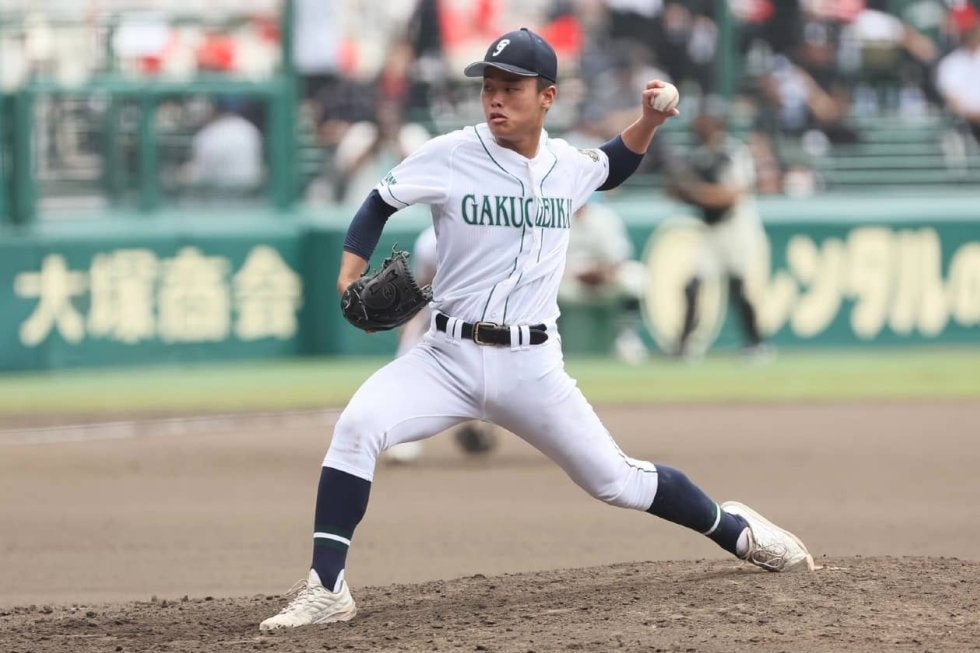 岡山学芸館や優勝年代の移動着です！上下に変更！ 岡山学芸館や優勝年代の移動着です！上下に変更！