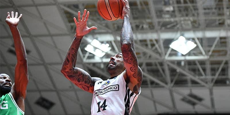 【12月6日のB1結果】マカドゥの連続ビッグプレーで島根が“1点差”勝利…好調続く北海道は敵地で8連勝目