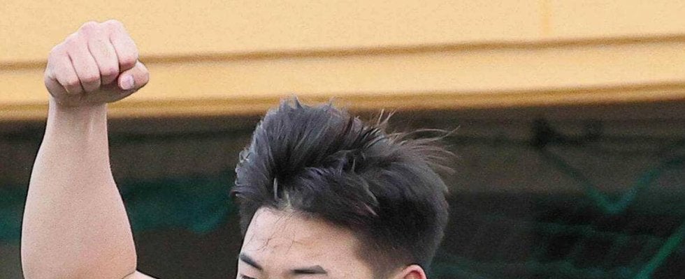 【ラグビー】明大が５季ぶり対抗戦Ｖ！　１０１回目の早明戦、２５-１９で逆転勝利　重戦車ＦＷに３万９０８４人が熱狂