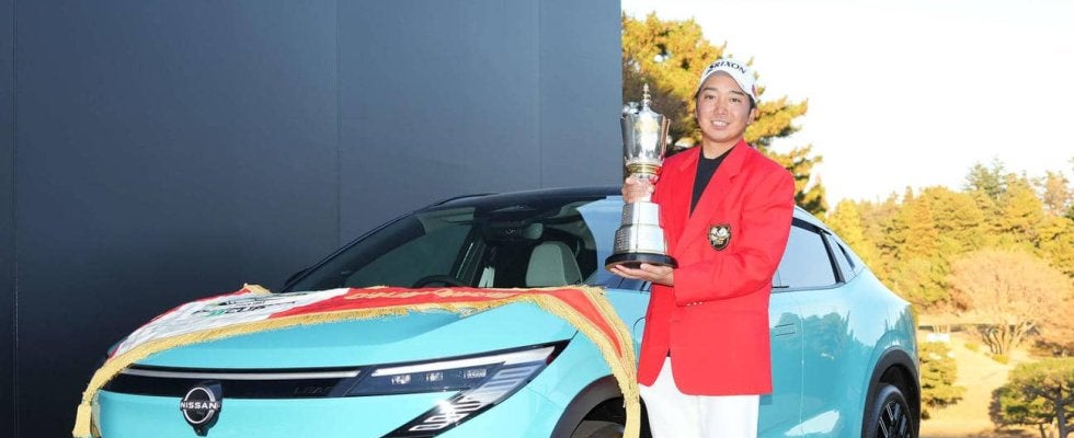 小木曽喬が初優勝でツアー通算２勝目、副賞は新型「日産リーフ」量産EVの第３世代モデル