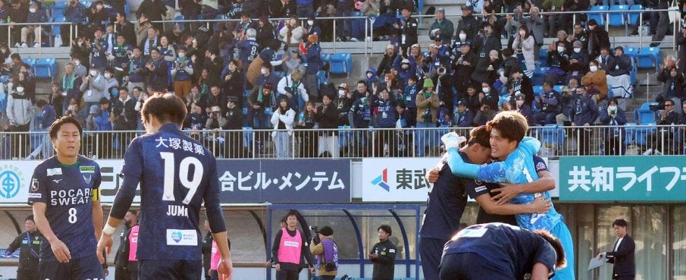 Ｊ２徳島が昇格プレーオフ決勝へ…磐田に先制されるも後半追いつく…１３日に千葉と最終決戦