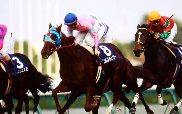 ペリエ騎手のGI・3週連続勝利 伏兵タムロチェリーで制した01年阪神JF