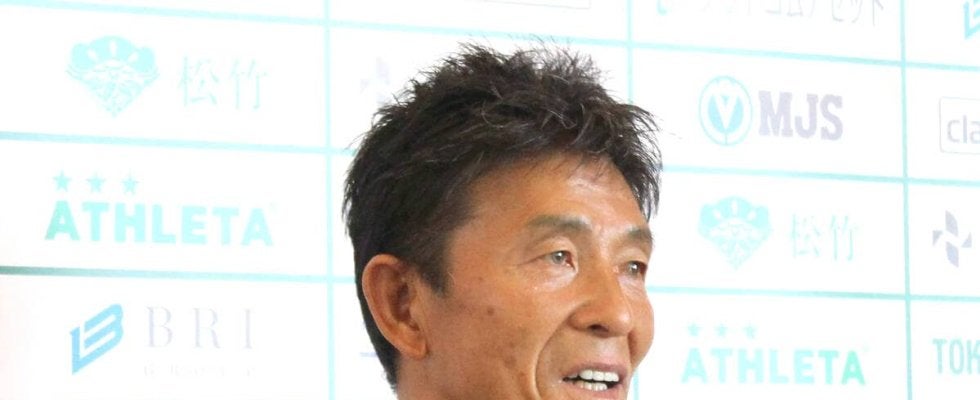 東京Ｖ江尻篤彦強化部長、来季も城福浩監督体制で戦う方針示す「難しい変則的なシーズン…引き受けていただければと思っています」