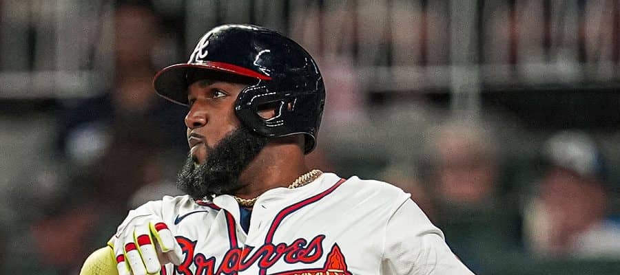 “大谷ライバル”の失われる居場所　1年前に3冠王争いも…296発男の険しい再契約の道