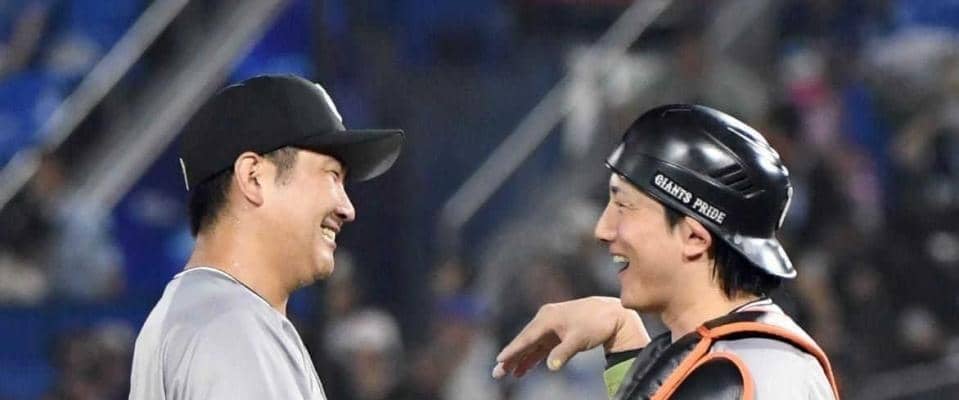 巨人「スガコバ健在です！」にファン「泣けるやん」「尊すぎて癒やされる」「ほんと良いバッテリーだったんだろうな」杉内コーチが公開