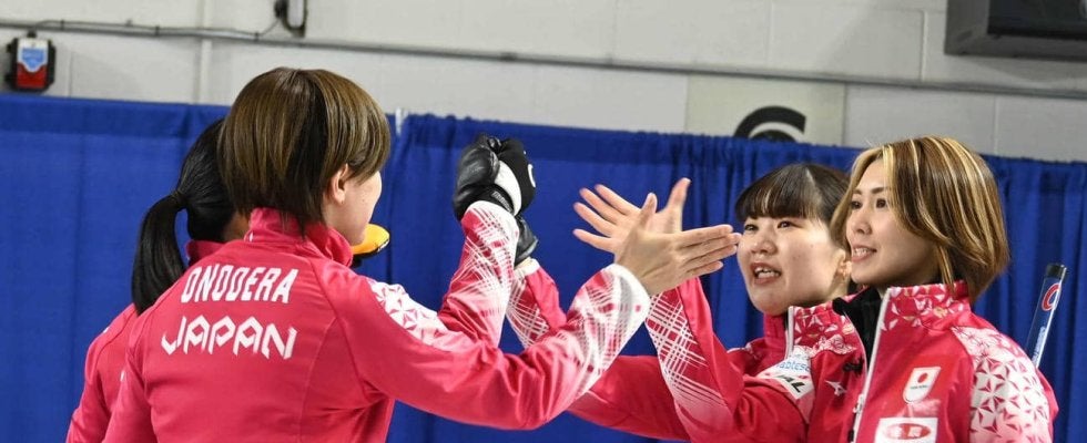 【カーリング】日本代表フォルティウスが先制、開幕５連勝かけトルコ戦　五輪最終予選