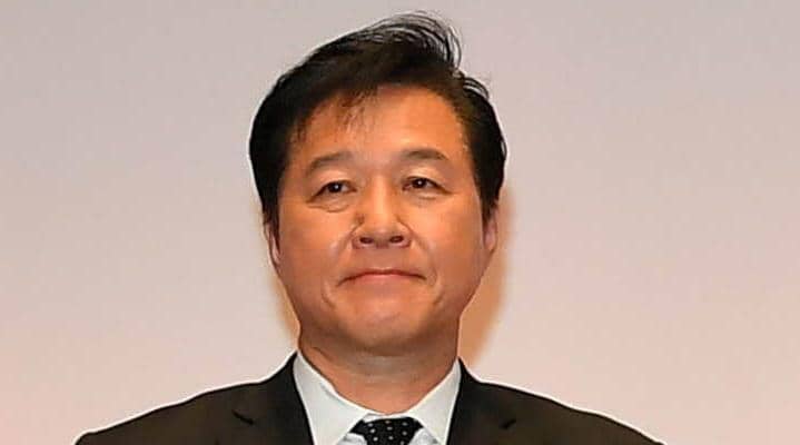 近影心配の小泉元首相に「お大事になさってください」　バレー協会・川合会長がいたわる　「転んで目にアザが　見事な青タン」と説明