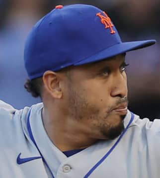 ドジャース、大物クローザー・ディアスと３年106億円超で合意　課題の救援陣を補強へ　米報道