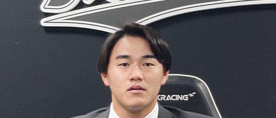 新人王のロッテ・西川史礁が２６００万増の４２００万円で更改　「まだまだ満足できる数字じゃない、来シーズンはタイトルを」