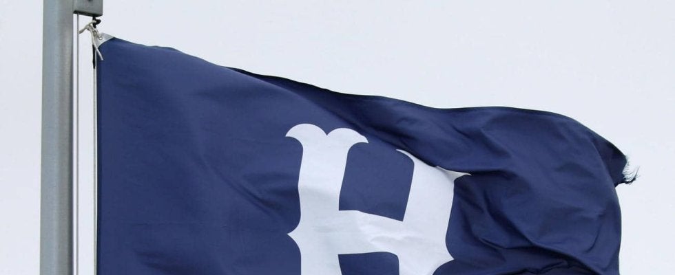 【広島】来春キャンプ日程を発表、来年も宮崎・日南市から沖縄市へ１軍２軍ともに25日打ち上げ