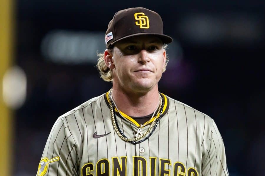 DeNAがパドレスFA大型右腕と契約合意か