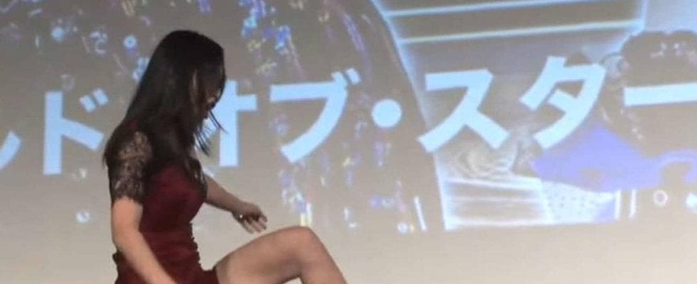 【スターダム】王者上谷沙弥が挑戦者安納サオリに服引き裂かれ「バカ野郎！なんで破くんだよ」