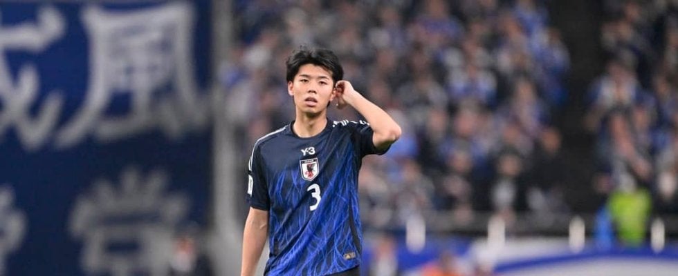 ｢リシャル兄と仲良し｣トッテナムDF高井幸大の“ニッコニコ”チーム全体練習映像にファン安堵！｢すげえ馴染んでるなあ｣｢身長もコミュ力も高いな｣と期待感アップ