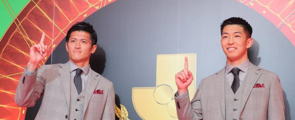 【Ｊリーグアウォーズ】鹿島から最多３人、柏と広島も２人ずつ…７クラブから選出　Ｊベストイレブン発表