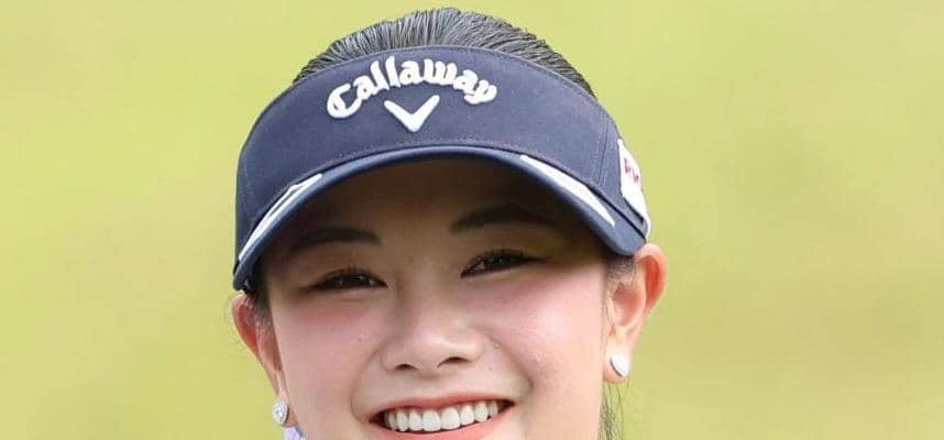 「結プロ、脚長っ」　人気女子ゴルファー「乗馬クラブの先生の格好？みたいに見えるのは私だけ？」と投稿　ＳＮＳ「言われれば…」と同意