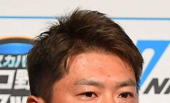 ロッテ・角中　年俸ダウンに「家を売ろうかな」「もう税金払うのもしんどい」６００万減の６０００万円で更改