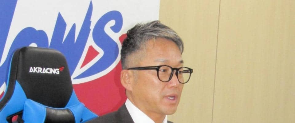 ヤクルト　現役最年長の石川が衝撃告白「健康診断で身長が伸びていた」まさかの３センチ増で“大台”１７０ｃｍに到達　契約更改は減俸